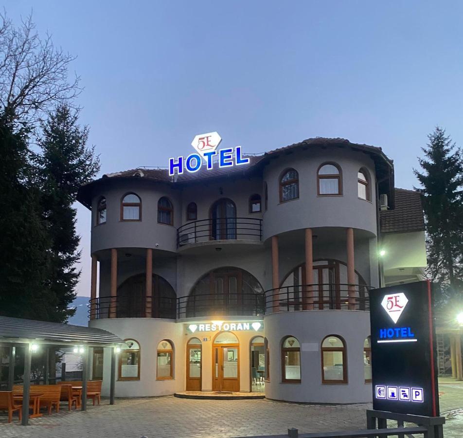 Hotel5E بلاف المظهر الخارجي الصورة